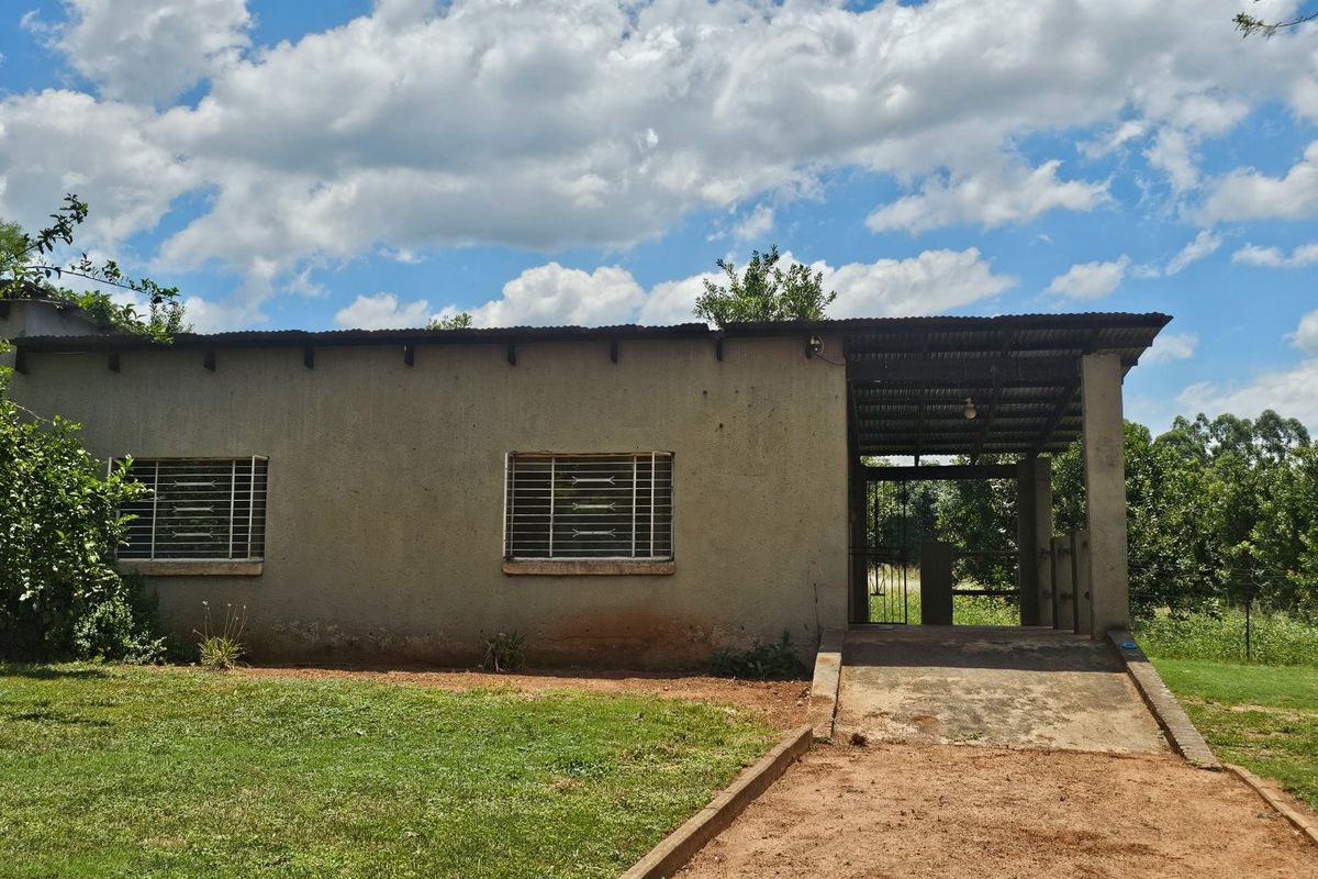 Income Earning Small Holding, Multi Dwelling 5 Houses - Photo 5