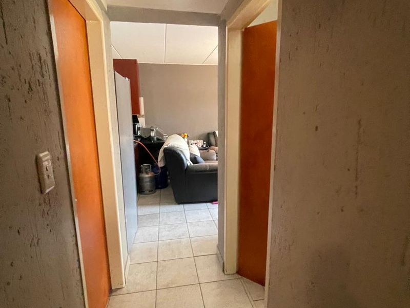 TWO BEDROOMS AND ONE FULL BATHROOM - Photo 7