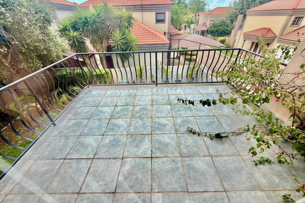 Modern Luxury Living in Popular Doringkruin – Full Title Home - Photo 3