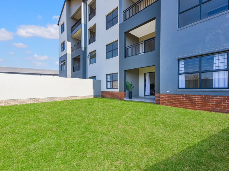 Modern Living at Its Best! - Photo 2