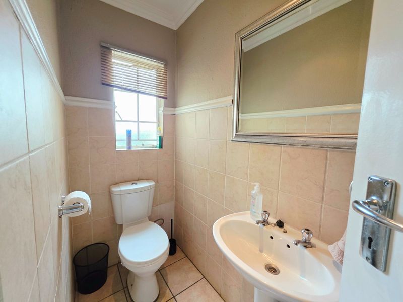 Beautiful 2 Bedroom Duplex For Sale in La Montagne - Photo 6