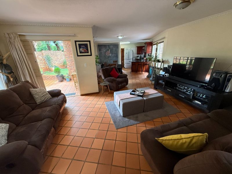 Full Title Turn-Key Ready Home! - Photo 2