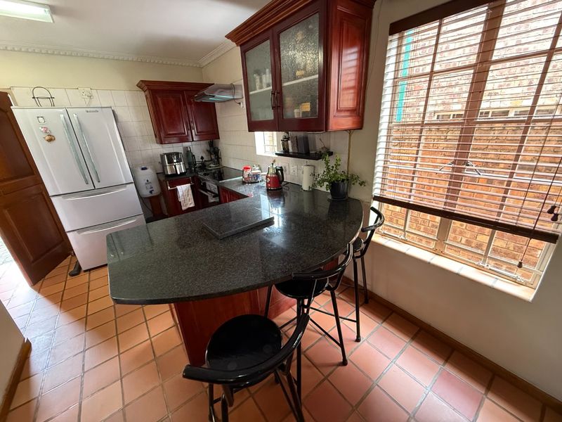 Full Title Turn-Key Ready Home! - Photo 9