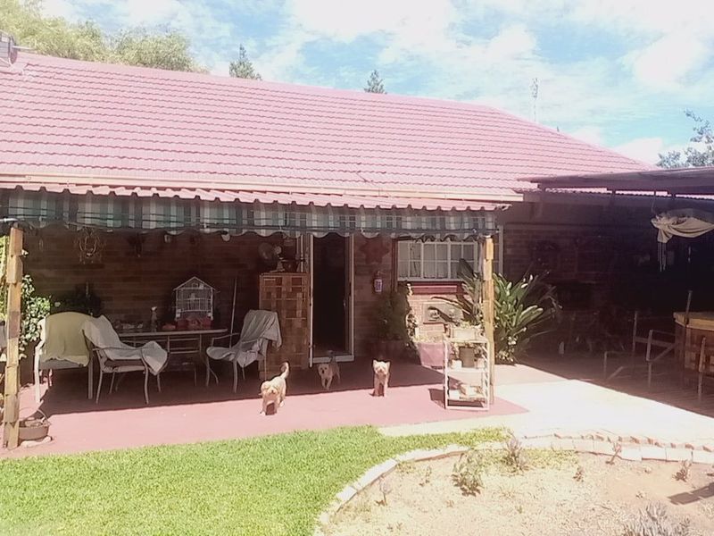 Move in Ready Vierfontein Bargain  - Photo 2