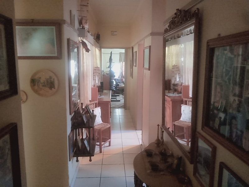 Move in Ready Vierfontein Bargain  - Photo 5