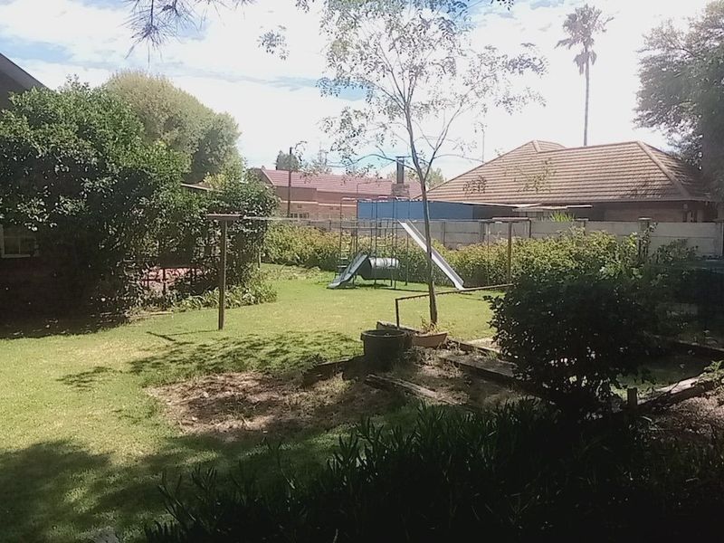 Move in Ready Vierfontein Bargain  - Photo 4