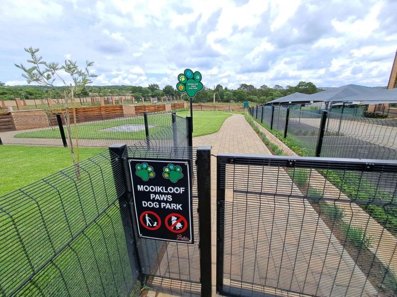 TWO BEDROOMS AND TWO BATHROOMS - Photo 6
