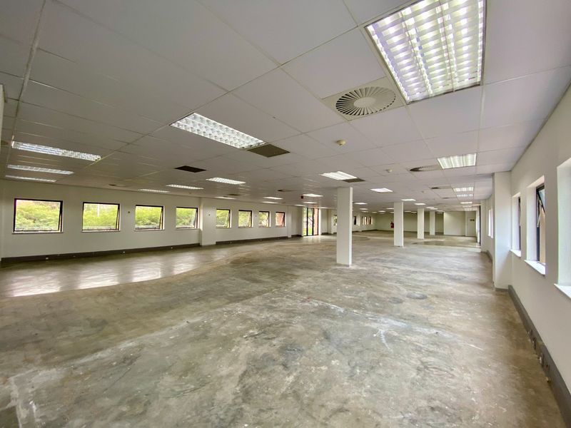 A-Grade Office Space To Let In Woodmead - Photo 2