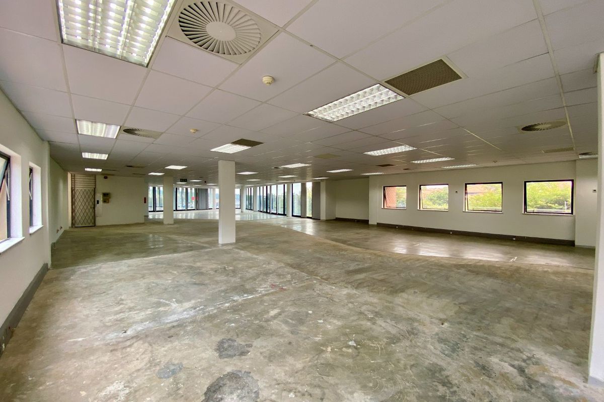 A-Grade Office Space To Let In Woodmead - Photo 3