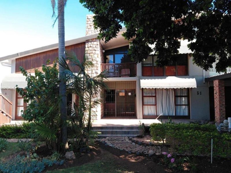 4 Bedroom House For Sale in Bothasrus - Photo 6