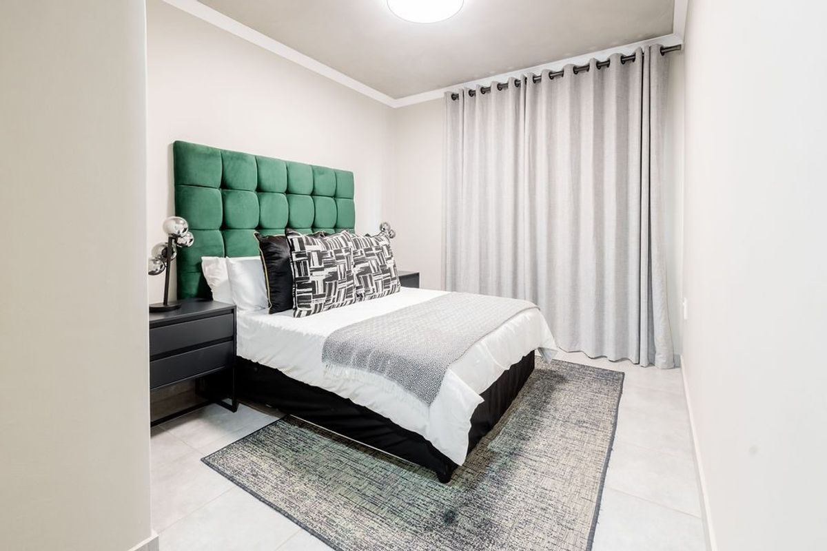 2 BEDROOM, 2 BATHROOM. BRAND NEW FROM DEVELOPER - Photo 4