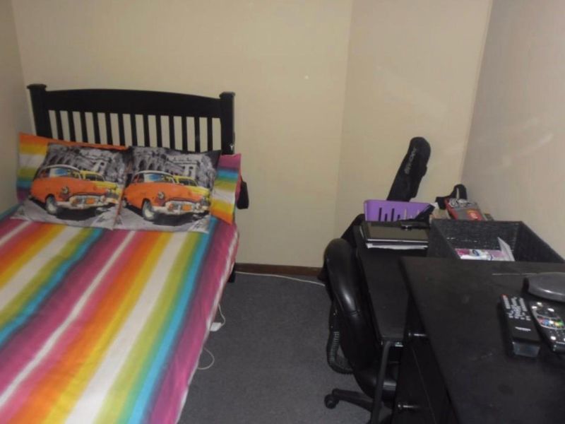 Charming 2-Bedroom Apartment in Die Hoewes, Centurion - Photo 5