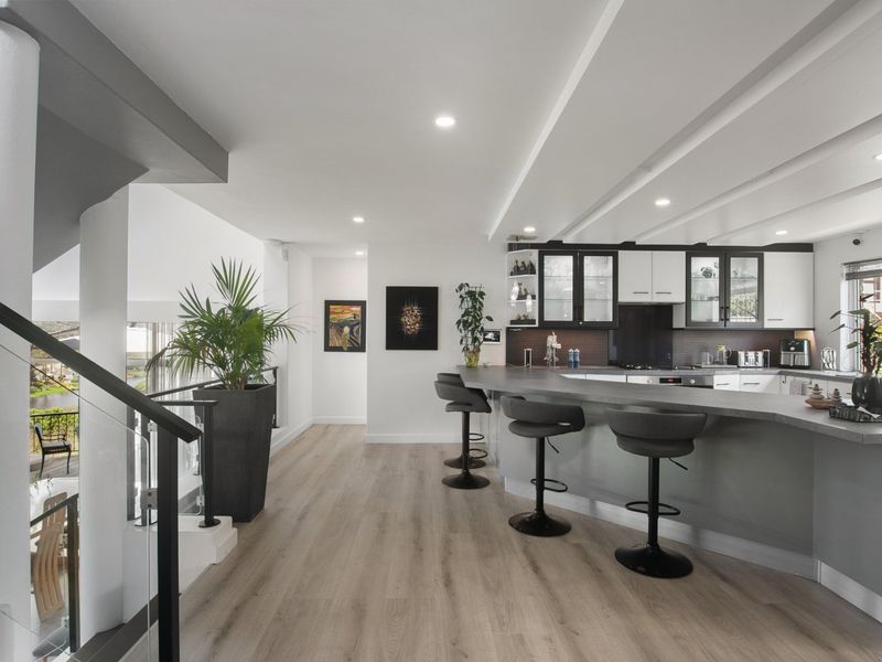 Modern Multi-Level Home in Sought-After Dumbleton Crescent, Wilderness - Photo 7