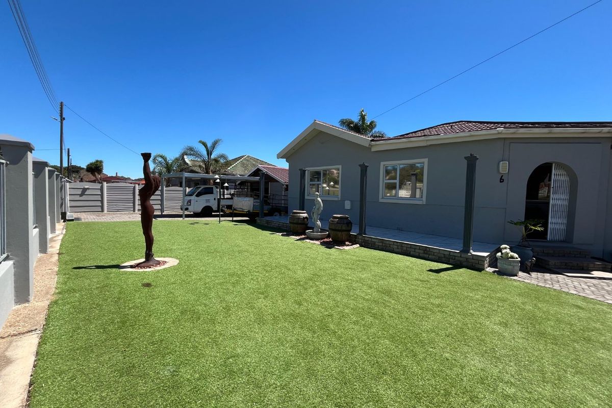 Inviting family home! - Photo 2