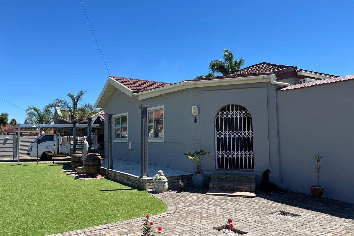 Inviting family home! - Photo 4