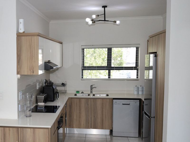 Modern Lifestyle Living at De Zicht Lifestyle Estate - Photo 6