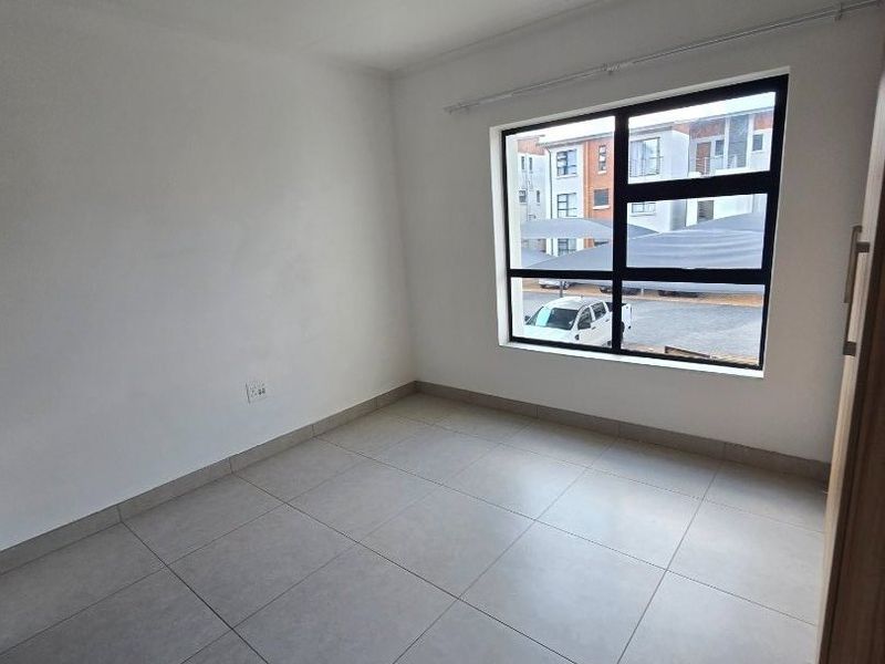 2 bedroom & 2 bathroom apartment for sale direct from the developer - Photo 6