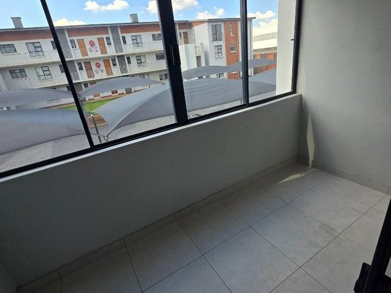 2 bedroom & 2 bathroom apartment for sale direct from the developer - Photo 3