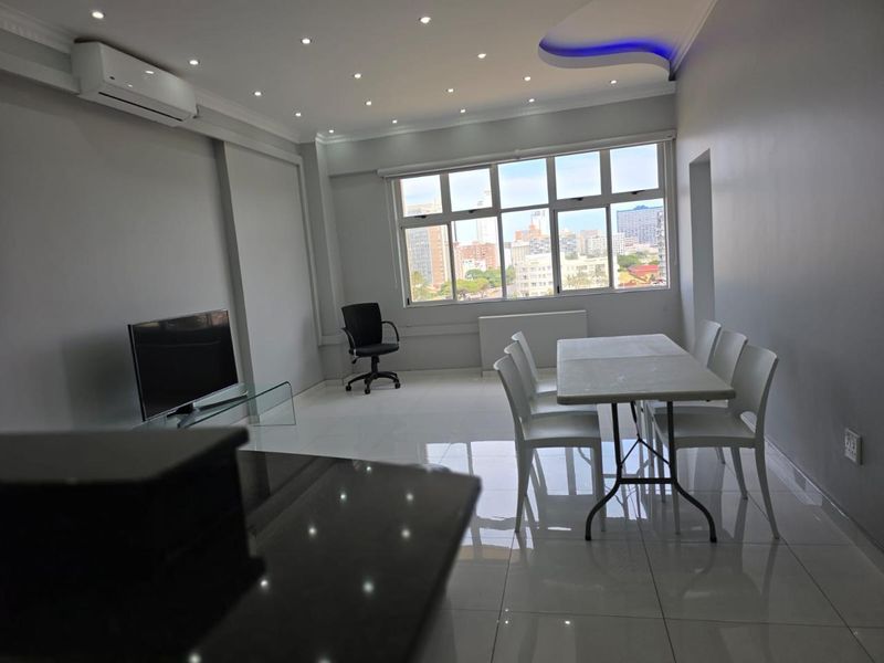 2.5 Bedrooms, 2 Bathrooms Apartment To Let In South Beach, Durban - Photo 4
