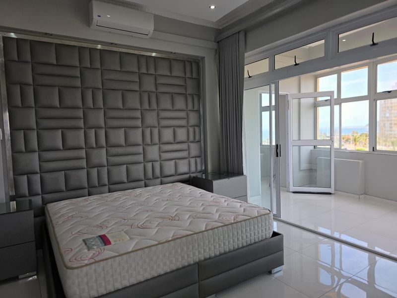 2.5 Bedrooms, 2 Bathrooms Apartment To Let In South Beach, Durban - Photo 9