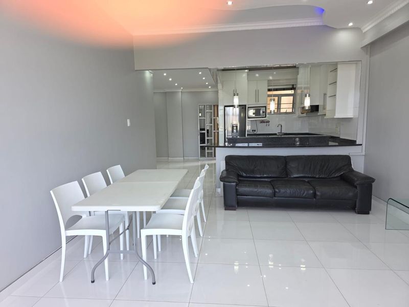 2.5 Bedrooms, 2 Bathrooms Apartment To Let In South Beach, Durban - Photo 6
