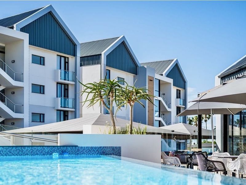 Ultra modern and secure lifestyle. - Photo 3