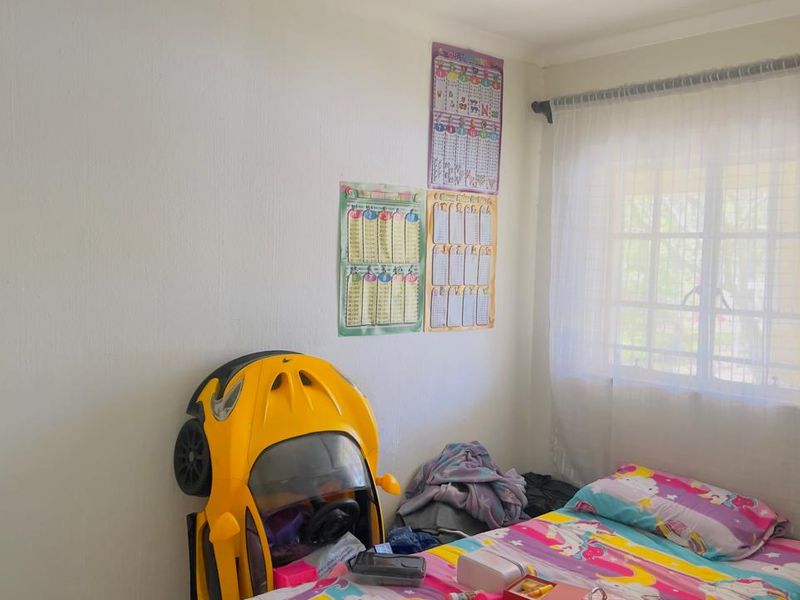 2 Bedroom 1 Bathroom first floor apartment for sale. - Photo 8