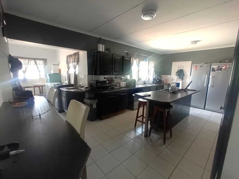 21ha Off-Grid Farm with Multiple Homes & Farming Infrastructure - Photo 10