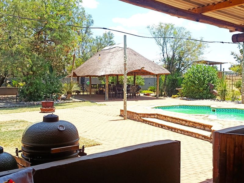 21ha Off-Grid Farm with Multiple Homes & Farming Infrastructure - Photo 7