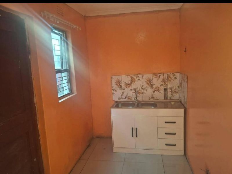 Affordable 3-Bedroom Home for Sale in Graceland, Khayelitsha - Photo 6