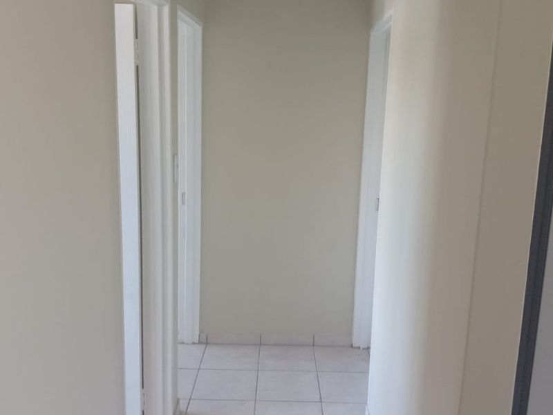 3 Bedroom 2 Bathroom First Floor Apartment for Sale. - Photo 6