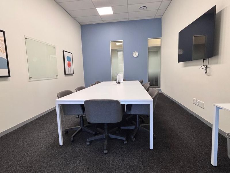 LYNNWOOD BRIDGE - Flexible rental options - Premium Office & Coworking Space!  - Photo 10