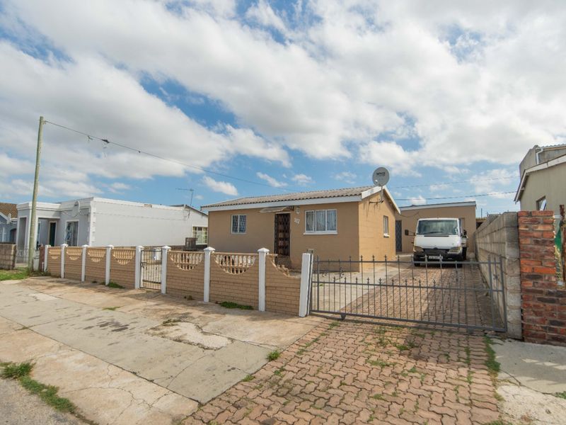 Two bedroom home with one bedroom Flatlet - Photo 2