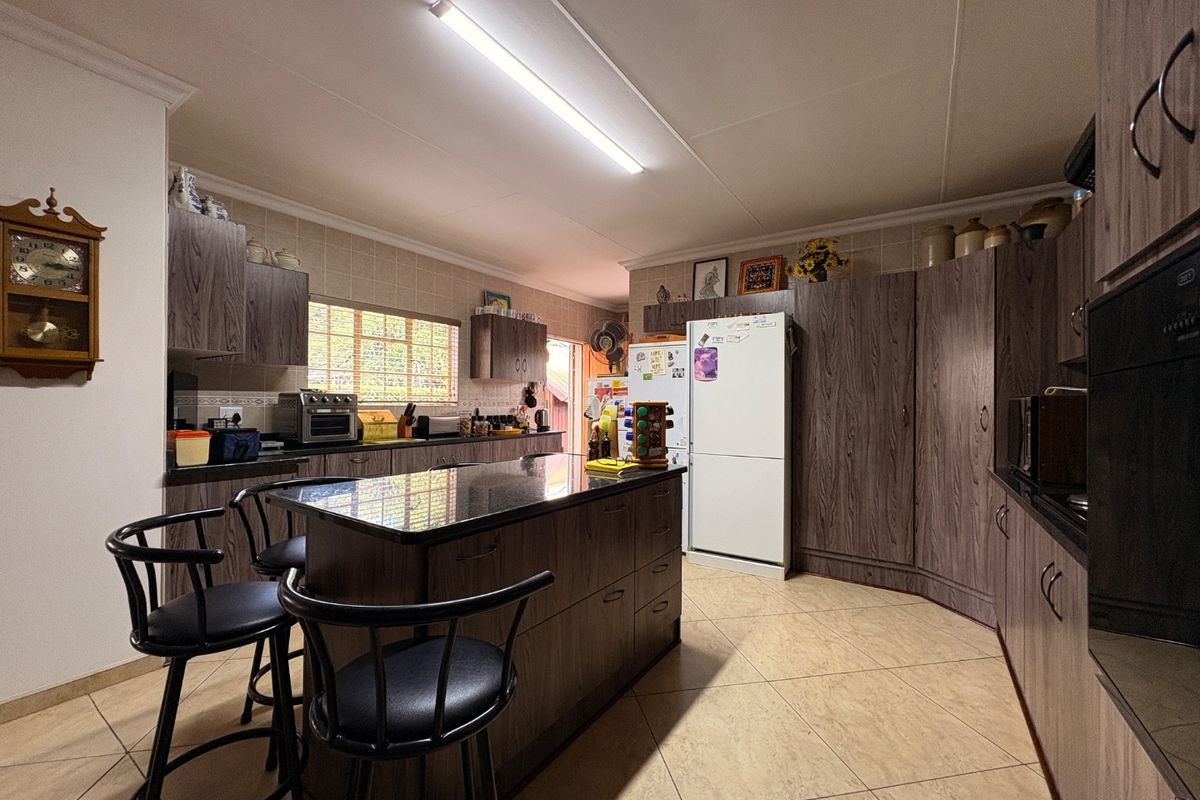 Contemporary Comfort in  Flimieda. - Photo 5