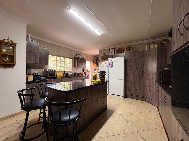 Contemporary Comfort in  Flimieda. - Photo 5