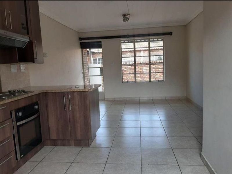 Townhouse in Andeon - Photo 5