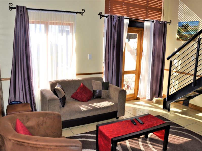 Elevate Your Lifestyle at Hilltop Lofts with a Fully Furnished 1-Bedroom Loft for Rent in Midrand  - Photo 9