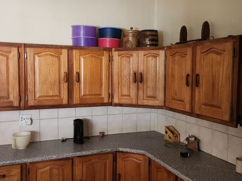 3 Bedroom Family Home For sale  - Photo 9