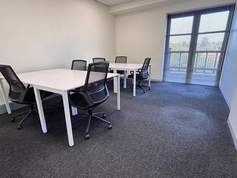 Moreleta Park - Flexible terms - Premium Office & Coworking Space! - Photo 7