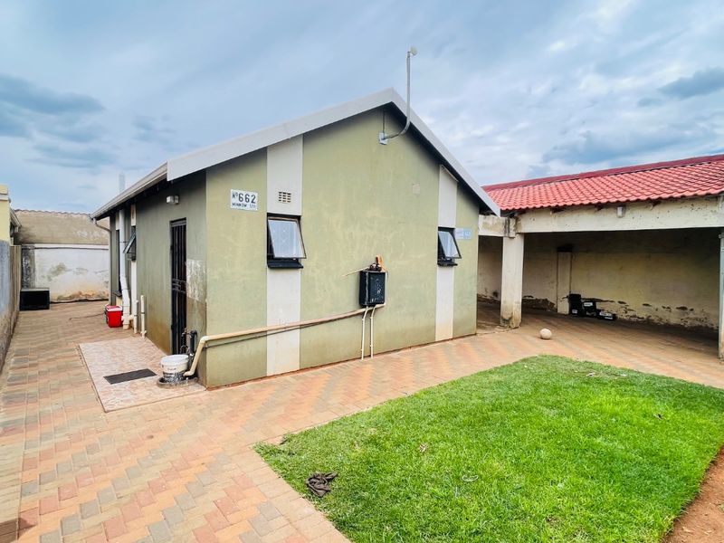 THIS CHARMING 2BEDROOM HOUSE FOR SALE IN SKY CITY - Photo 7