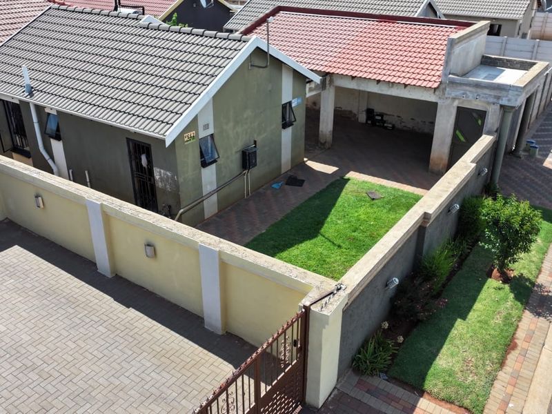 THIS CHARMING 2BEDROOM HOUSE FOR SALE IN SKY CITY - Photo 6