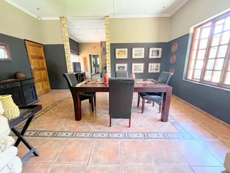 Spacious 5-Bedroom Family Haven on a 2000m2 Stand – The Perfect Place to Call Home!  - Photo 3