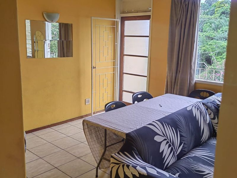 2 Bedrooms, 1 Bathroom Apartment For Sale In Pinetown, Durban - Photo 2