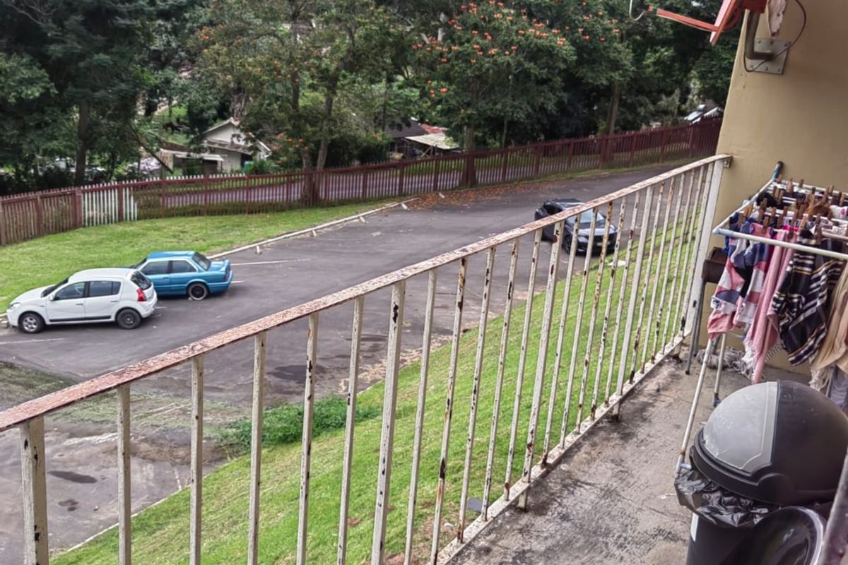 2 Bedrooms, 1 Bathroom Apartment For Sale In Pinetown, Durban - Photo 3