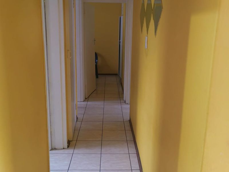 2 Bedrooms, 1 Bathroom Apartment For Sale In Pinetown, Durban - Photo 9