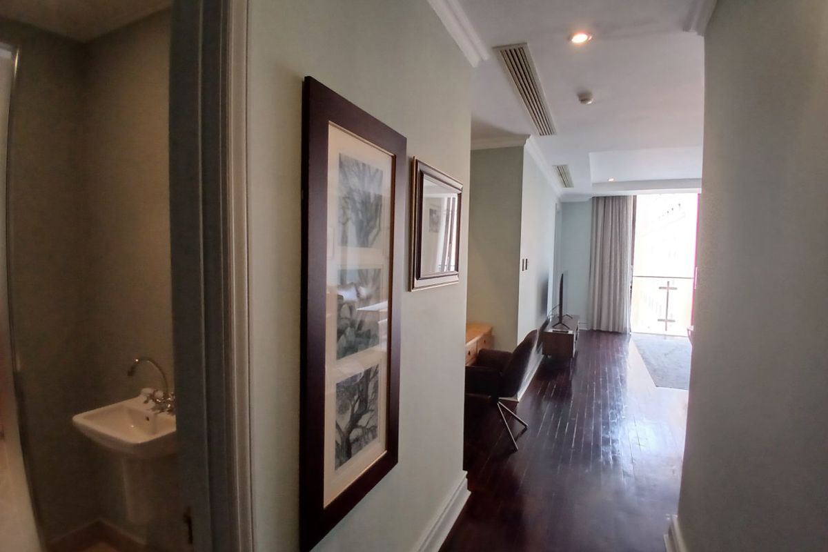 Modern Furnished 1-Bedroom Apartment for Sale at Michelangelo Towers - Photo 4