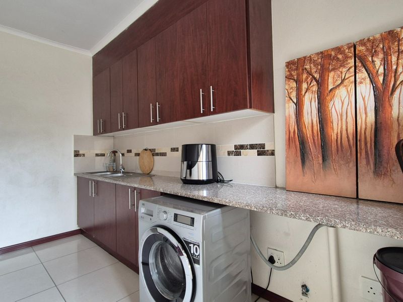 3-Bedroom Home For Sale in Summerfields Estate, Kosmosdal - Photo 7