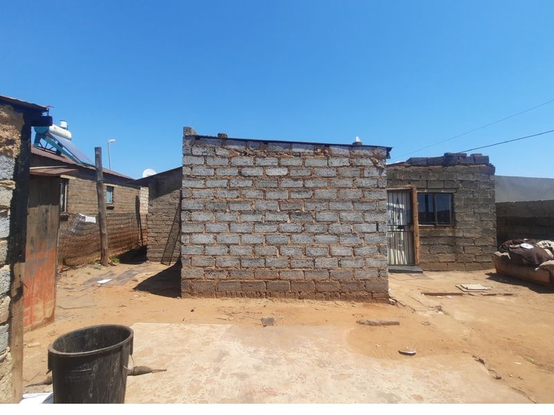 INVESTMENT OPPORTUNITY IN IVORY PARK  - Photo 3