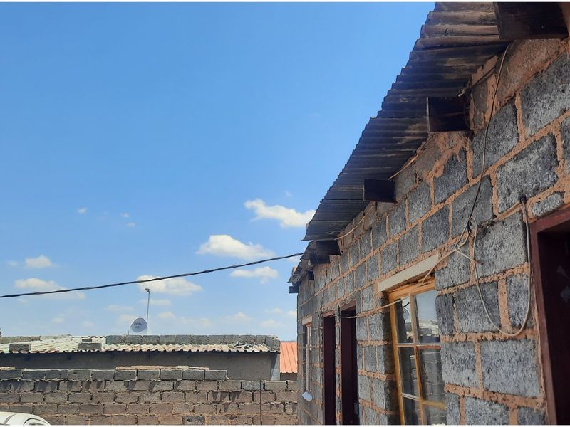 PRIME INVESTMENT OPPORTUNITY IN IVORY PARK  - Photo 5