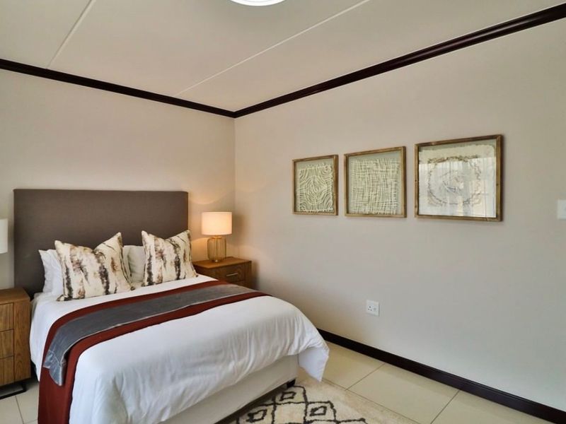 2 bed 2 bath first floor available immediately  - Photo 7